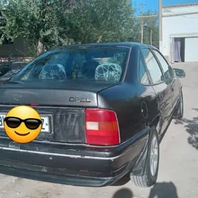 Opel Vectra 1992