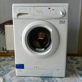 Kir ýuwujy maşyn