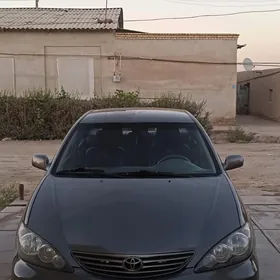 Toyota Camry 2005