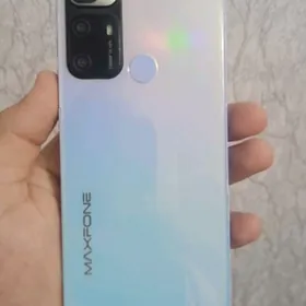 MAXFONE