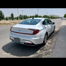 Hyundai Sonata 2021