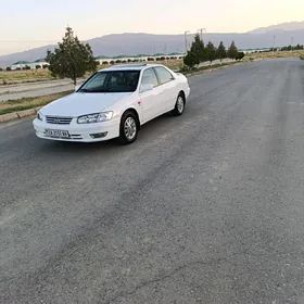 Toyota Camry 2000