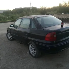 Opel Astra 1993