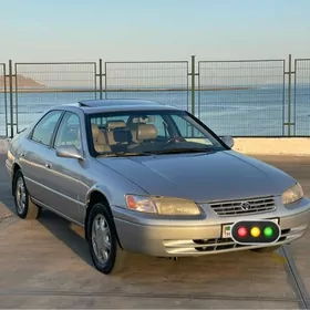 Toyota Camry 1998