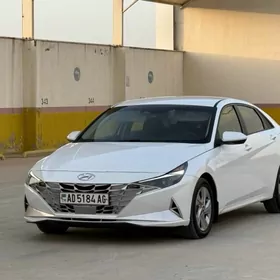 Hyundai Elantra 2021