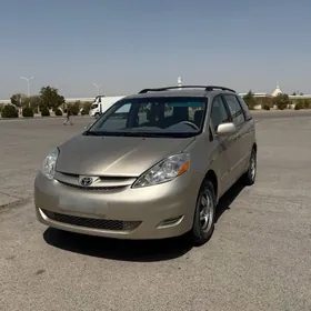 Toyota Sienna 2006