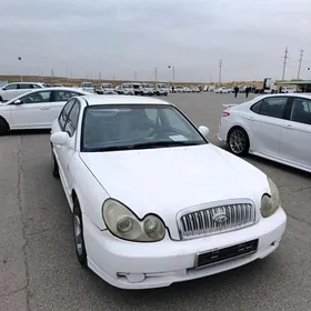 Hyundai Sonata 2002