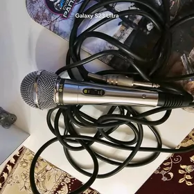 mikrafon LG