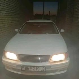 Nissan Cefiro 1995