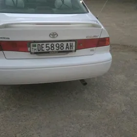 Toyota Camry 2001