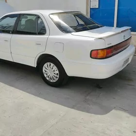 Toyota Camry 1993