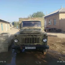 Gaz 52 1981