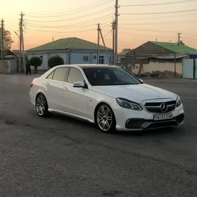 Mercedes-Benz E350 2011