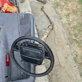 Jeep shroki icki salon