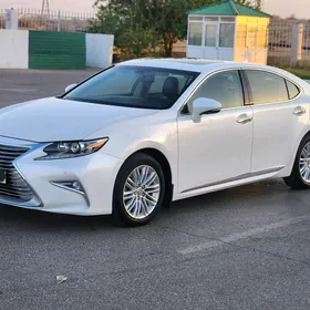 Lexus ES 350 2015