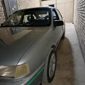 Opel Vectra 1990
