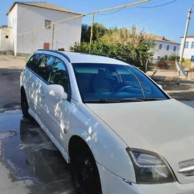Opel Vectra 2004