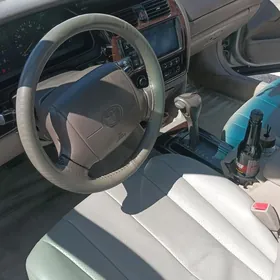 Toyota Avalon 1999