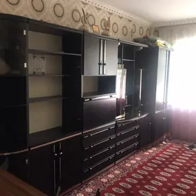 Garnatur Mebel