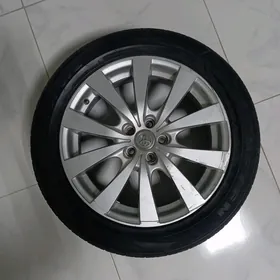 Toyota Corolla diska pakryska