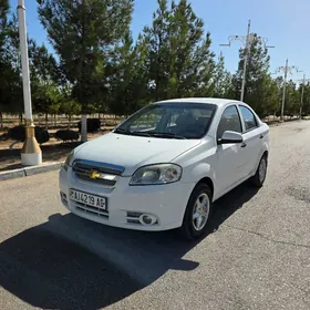 Chevrolet Vega 2011