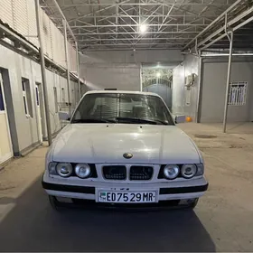 BMW 525 1993