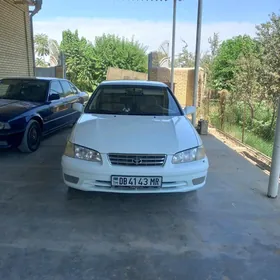 Toyota Camry 1998