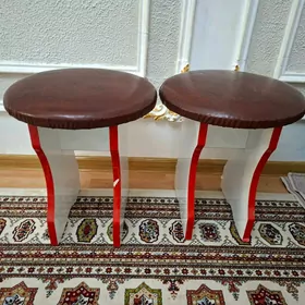 Табуретки