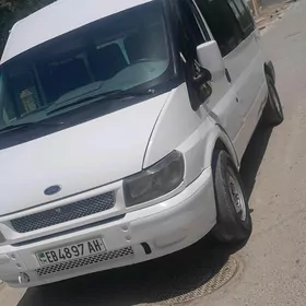 Ford Explorer 2004