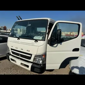 Mitsubishi Canter 2025