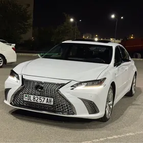 Lexus ES 350 2021