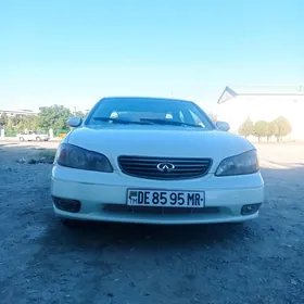 Infiniti I30 2000