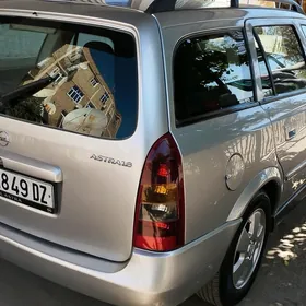 Opel Astra 2003