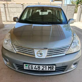 Nissan Versa 2010