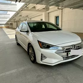 Hyundai Elantra 2019