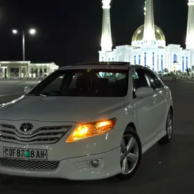 Toyota Camry 2010