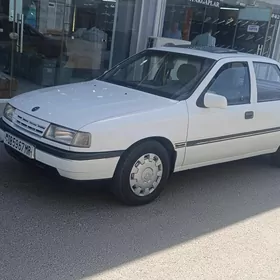 Opel Vectra 1990