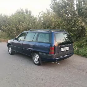 Opel Astra 1995