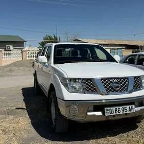 Nissan Navara 2014