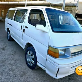 Toyota Hiace 1999