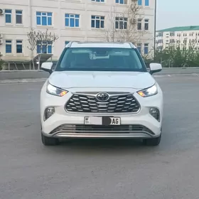 Toyota Highlander 2020