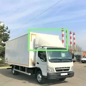 Митсубиси Кантр Обтекатель