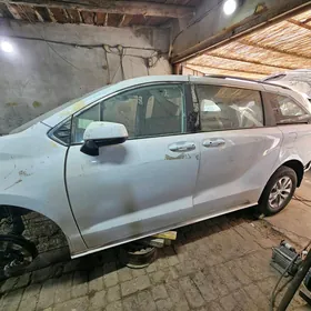 Toyota Sienna 2021