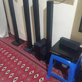 DOM KINOTIATOR LG