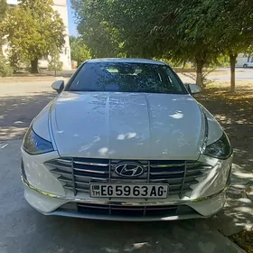Hyundai Sonata 2022