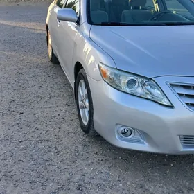 Toyota Camry 2011