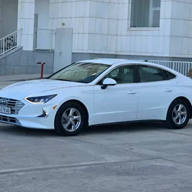 Hyundai Sonata 2021