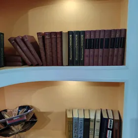 книги художественные произведе