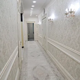 Элитка Подвойского 3ком 178м²