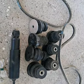 Nissan Navara zapçasti